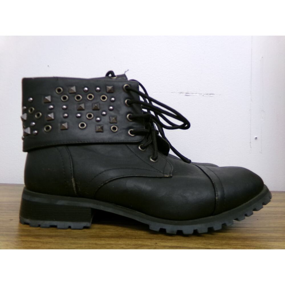 Dance Hip Hop Shoes Gia Mia Adult 6M Sneakers Pleather TGS10W Stone Combat Boots